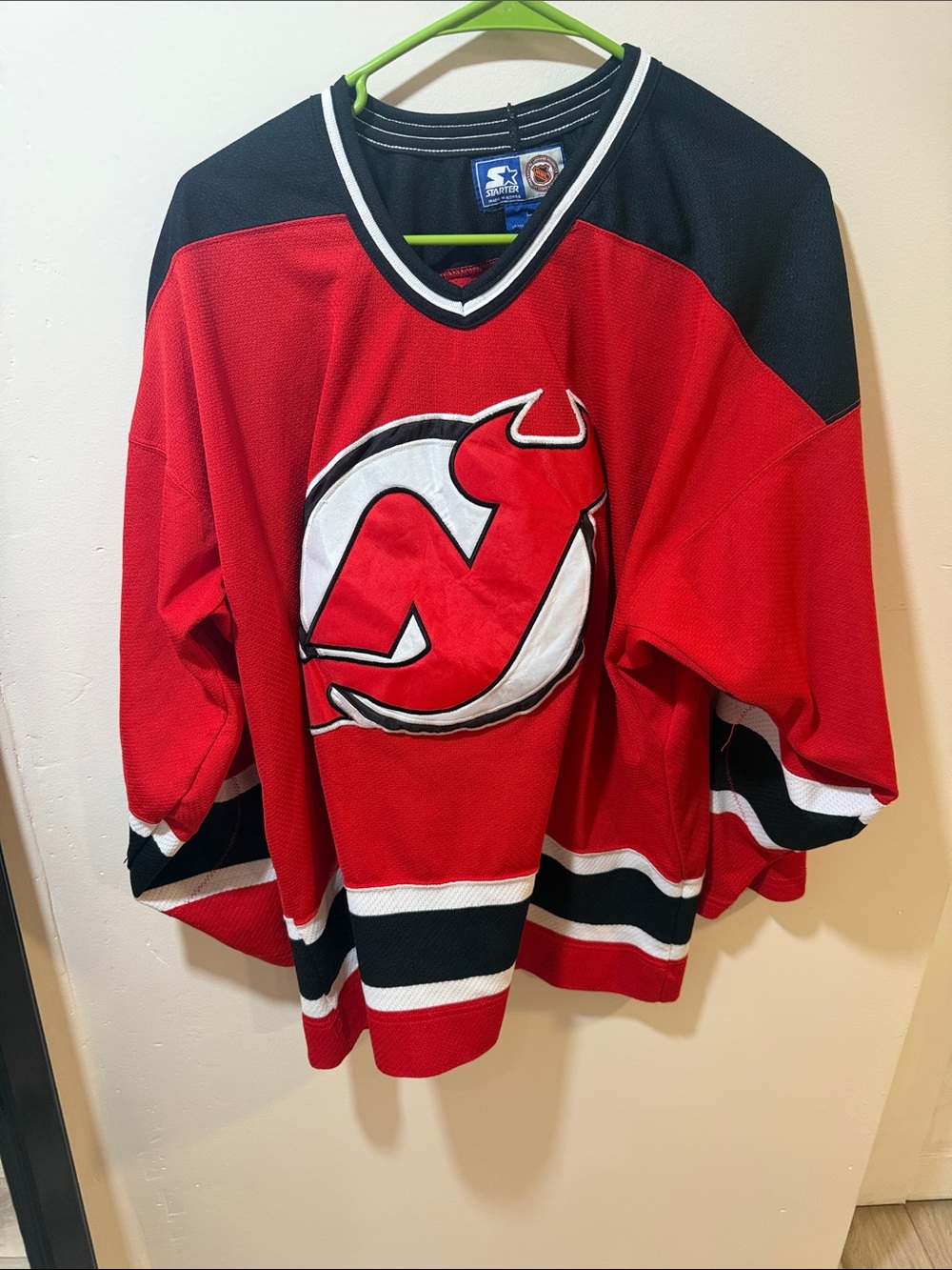 STARTER New Jersey Devils Red & Black Hockey Jersey with White Accents